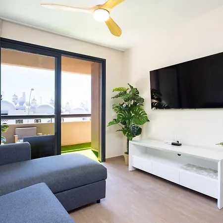Gorgeous Paraiso Free Wifi Apartament Playa Paraiso (Tenerife)